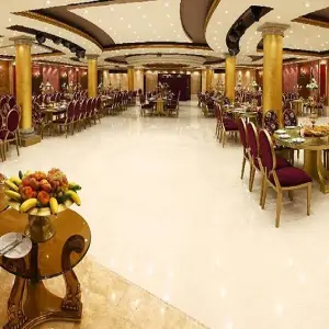 تالار تشریفاتی رویال کلاسیک