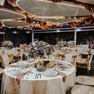 تالار پدیرایی پائیزان در زاهدان