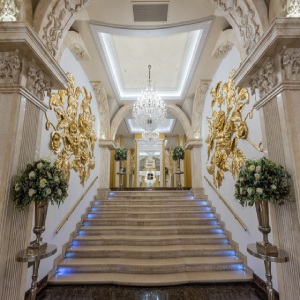 تالار مجلل پارسیس