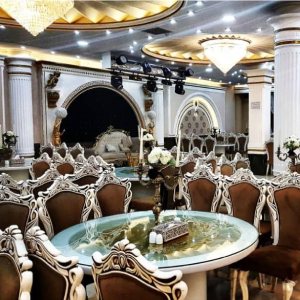 تالار ارغوان طلایی