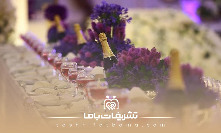 در تالارهای عروسی از چند نوع نوشیدنی استفاده می کنند؟