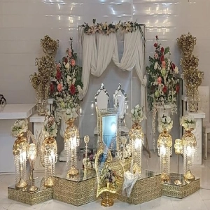 سالن عقد دیاکو