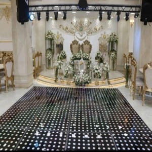 تالار پذیرایی قصر طلایی