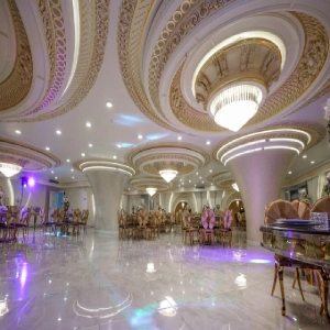 تالار ایساتیس پالاس