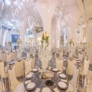 تالار ایساتیس پالاس