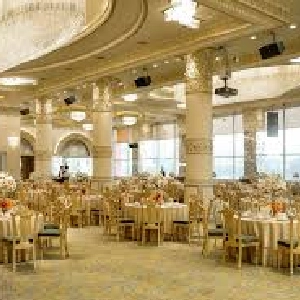 تالار مجلل آینه