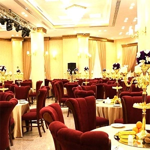 تالار پذیرایی قصر آریو