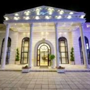 تالار اسپان زنجان