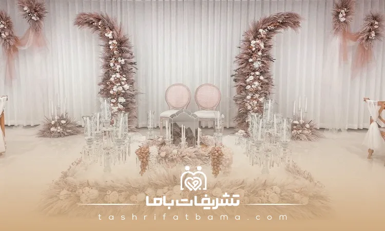 استفاده از گل آرایی در سالن عقد