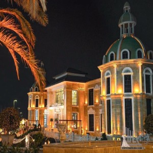 تالار پدیرایی عمارت فاخر در جنوب تهران