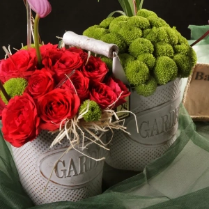 بهترین گل فروشی در سعادت آباد گل فروشی باختر