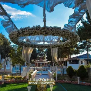 باغ تالار ونوس