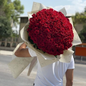 گل فروشی دل بهترین گل فروشی در شرق تهران