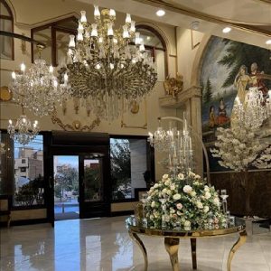 باغ تالار فرشتگان در شمال تهران