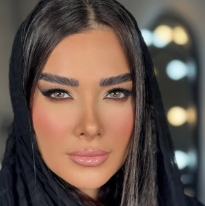 سالن زیبایی خانه عروس