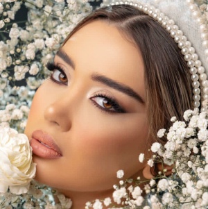 سالن زیبایی خانه عروس