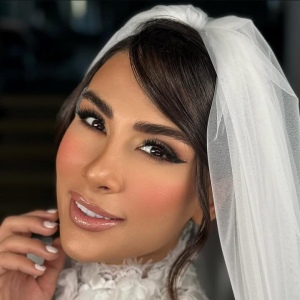 سالن زیبایی خانه عروس