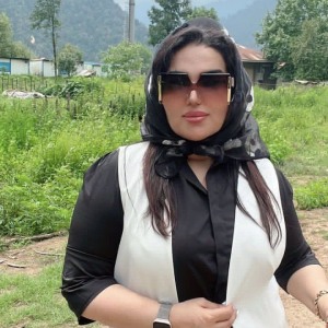 سالن زیبایی ماهک بانو