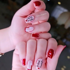 سالن آریتا بهترین سالن پدیکور و مانیکور در تبریز