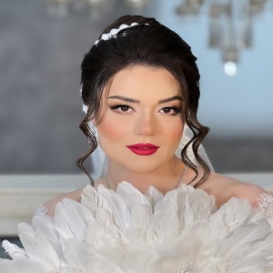 سالن خانه عروس ایران بهترین سالن زیبایی در گیلان