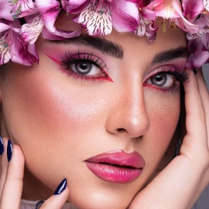 سالن زیبایی آلما