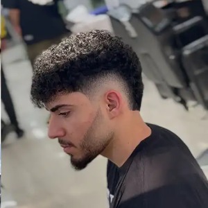 سالن زیبایی علی اکبر خالوئی در شیراز