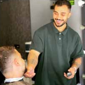 سالن پیرایش آقای خاص در شیراز