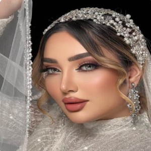 سالن عروس مینا گلکار در اصفهان