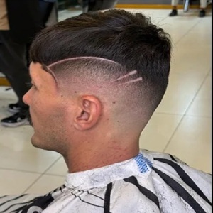 آرایشگاه مردانه پاشا در شیراز