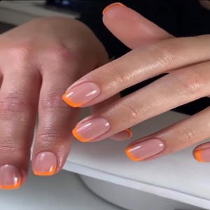 سالن زیبایی طلا بهترین سالن پدیکور و مانیکور در شیراز