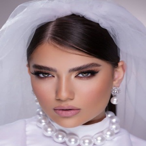 زینب طوسی میکاپ آرتیست مشهد