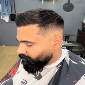 آرایشگاه مردانه ارکید