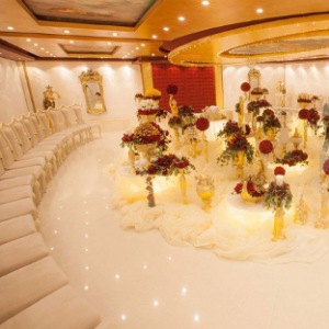 سالن عقد رویال کلاسیک