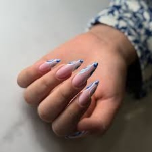 سالن زیبایی مانا