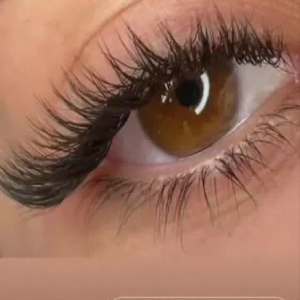 سالن زیبایی من و ما