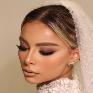 سارا صدر بهترین میکاپ آرتیست در اصفهان