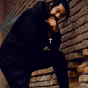 آرایشگاه دست قیچی