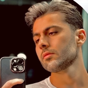 ارایشگاه مردانه دامون اسپیناس بهترین آرایشگاه مردانه در سنندج