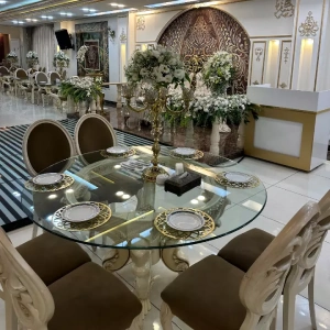 تالار بیناتس بهترین تالار در پیروزی